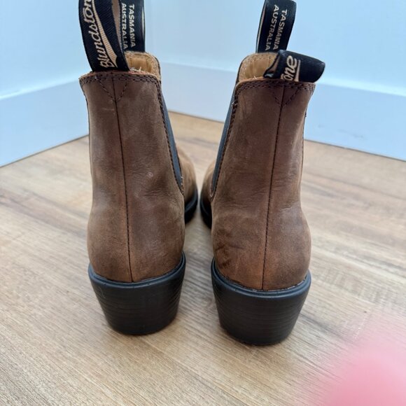 Blundstone 1673 Women's Heeled Chelsea Boot Brown Cabincore US 8.5 - Picture 3 of 10